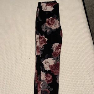 Joseph Ribkoff Floral Trousers ✨ BRAND NEW ✨